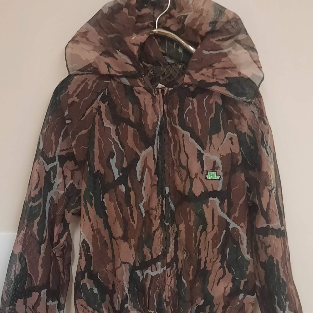 SHANNON'S BUG TAMER Mesh Covered Camouflage Jacket Size Large